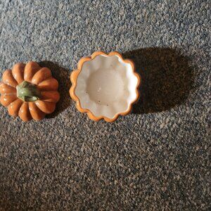 Orange And Green Ceramic Pumpkin Halloween Jar; Comes With Lid And Base